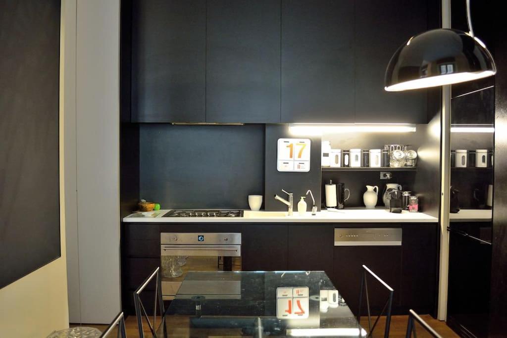 Youhosty - Del Lauro 6 Milano Ngoại thất bức ảnh