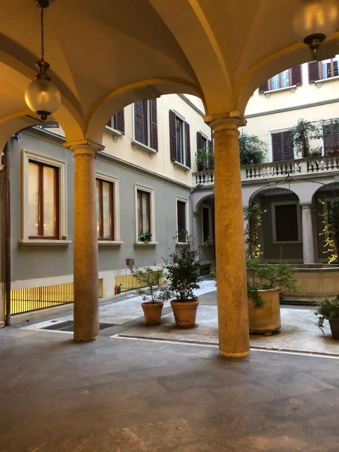 Youhosty - Del Lauro 6 Milano Ngoại thất bức ảnh
